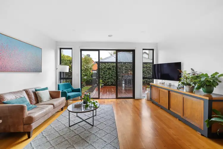 Second view of Homely house listing, 5 Oberon Way, Newport VIC 3015