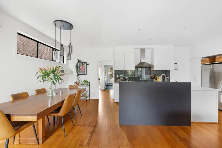 Fifth view of Homely house listing, 5 Oberon Way, Newport VIC 3015