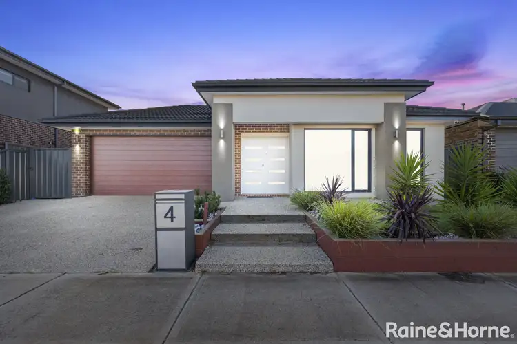 Main view of Homely house listing, 4 Lords Way, Strathtulloh VIC 3338