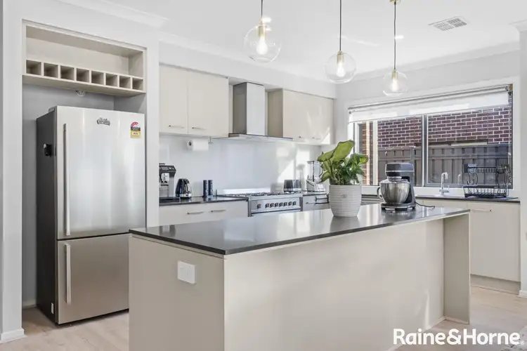 Second view of Homely house listing, 4 Lords Way, Strathtulloh VIC 3338