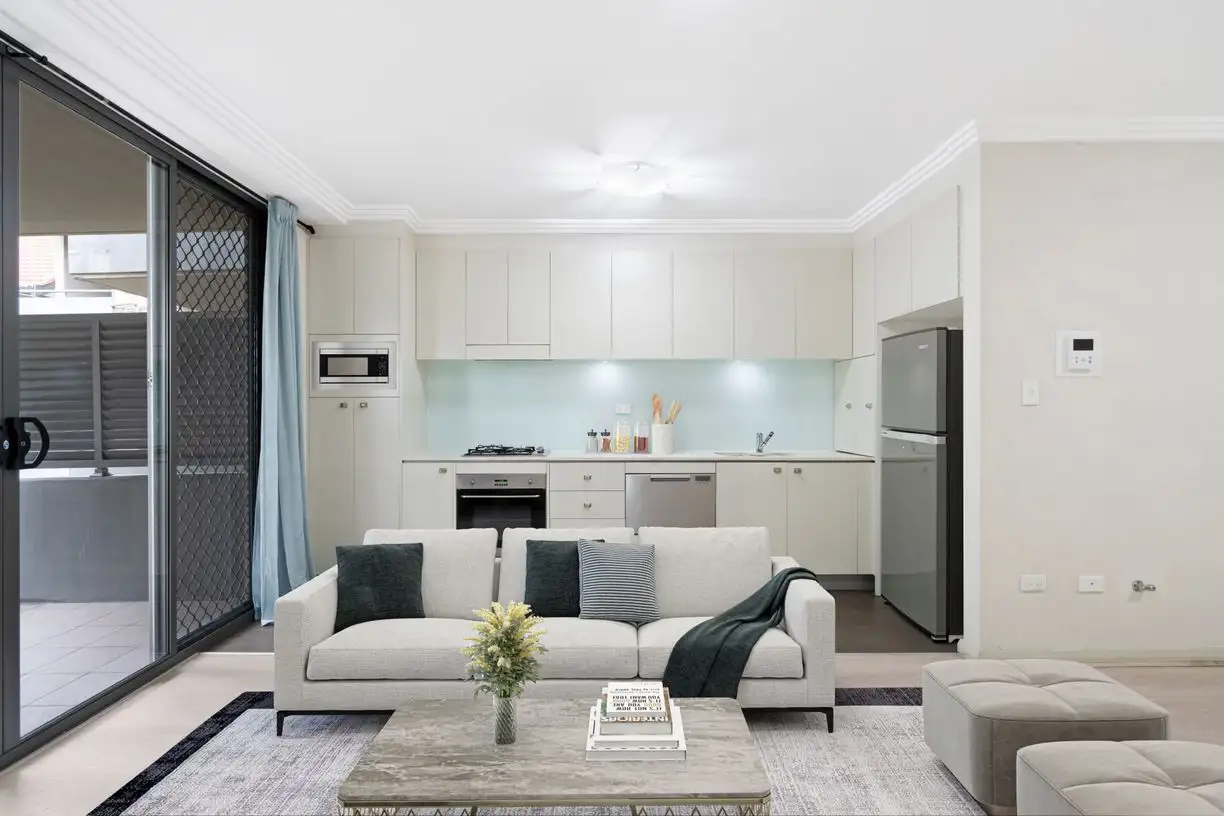 Main view of Homely unit listing, 10/21 Eric Road, Artarmon NSW 2064