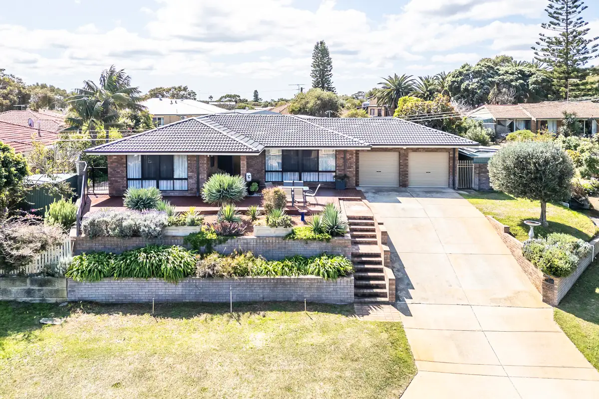 Main view of Homely house listing, 10 Dreyer Court, Yanchep WA 6035