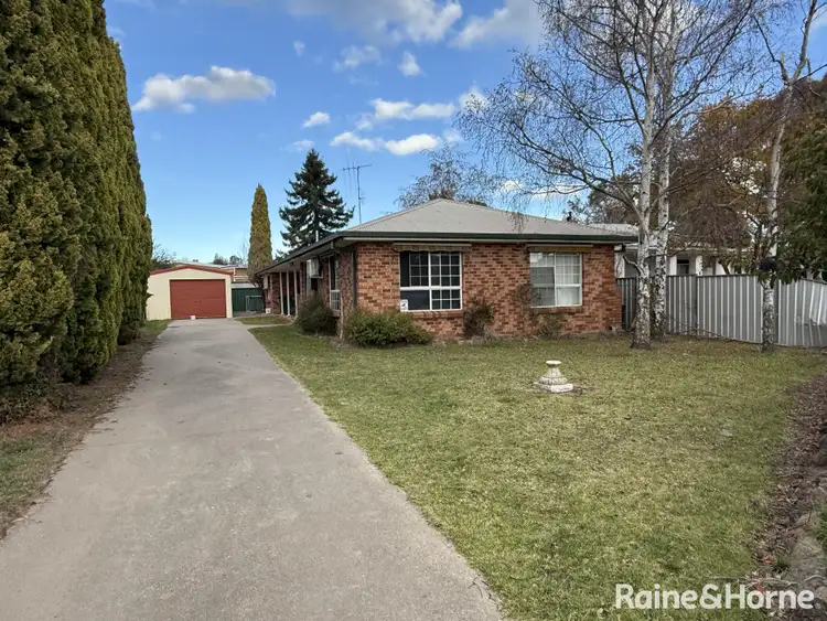8 Nunns Avenue, Orange NSW 2800