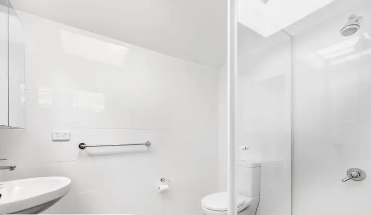 Fourth view of Homely villa listing, 2/6 Reserve Street, West Ryde NSW 2114