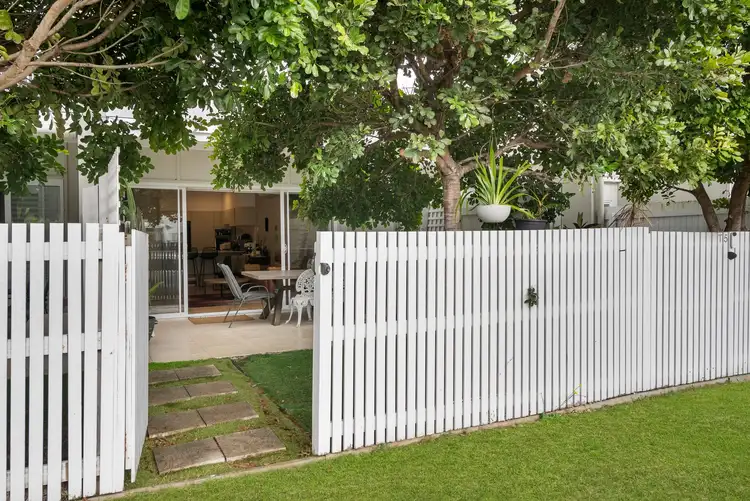 4/5 Troubridge Street, Mount Gravatt East QLD 4122