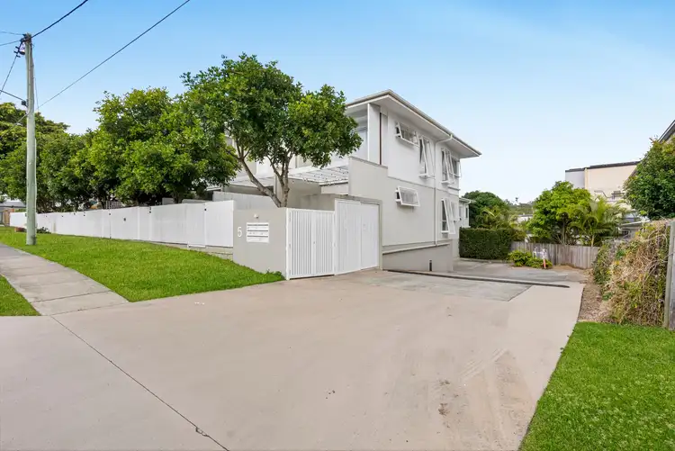 Second view of Homely townhouse listing, 4/5 Troubridge Street, Mount Gravatt East QLD 4122