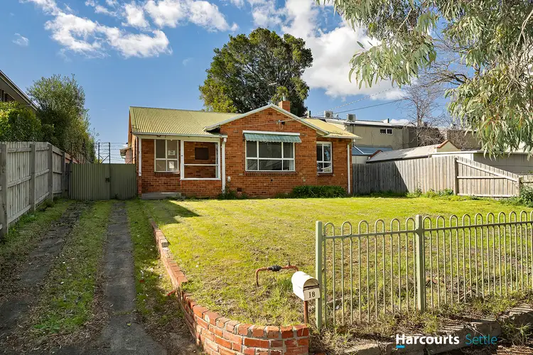 18 Swyer Street, Hampton VIC 3188