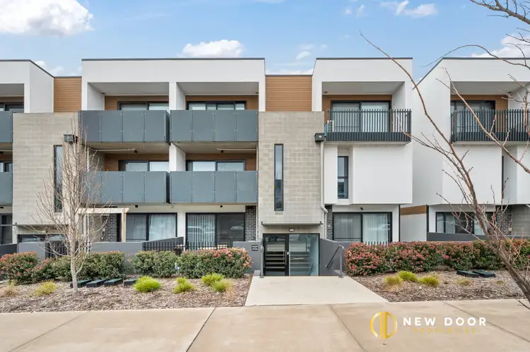 29/16 Alex Colley Cres, Wright ACT 2611