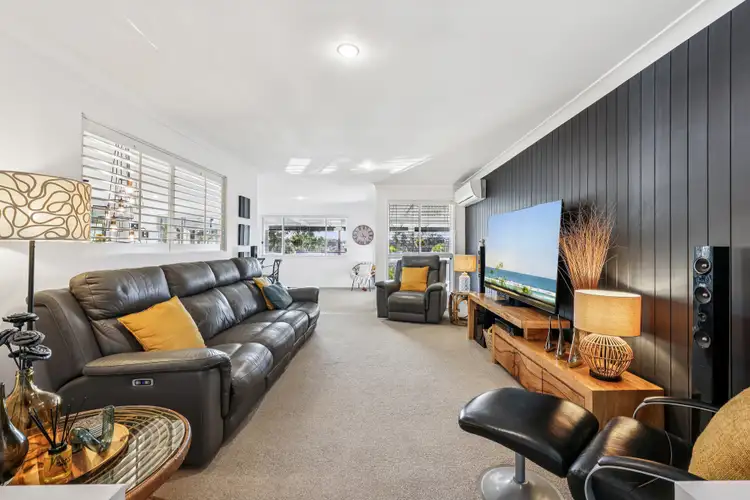 40 Buliti Street, Hope Island QLD 4212
