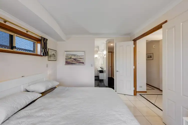 Fifth view of Homely house listing, 8 Hendry Court, Gilles Plains SA 5086