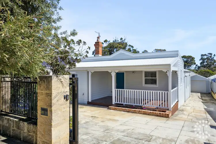 3 York Street, Beaconsfield WA 6162