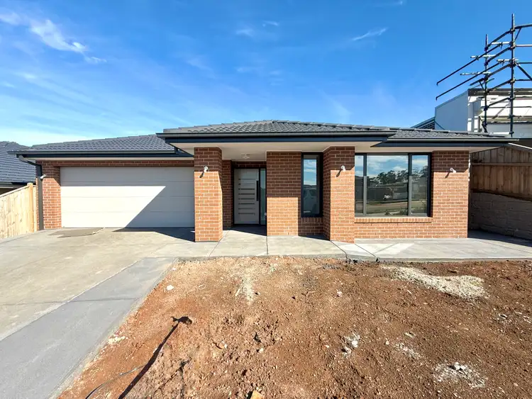 5 Penrith Avenue, Warragul VIC 3820