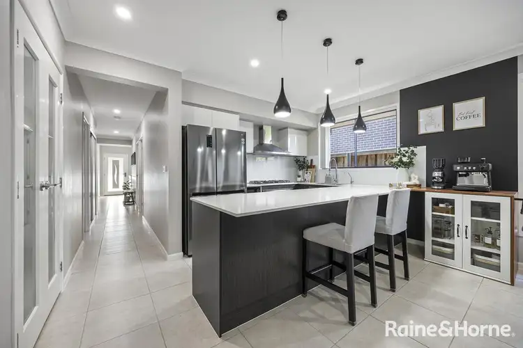 Seventh view of Homely house listing, 39 Cartwright Crescent, Bradbury NSW 2560