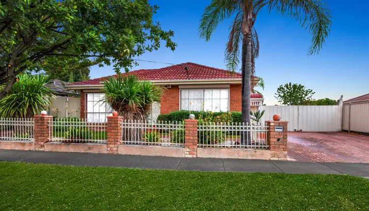 79 Dorchester Street, Craigieburn VIC 3064