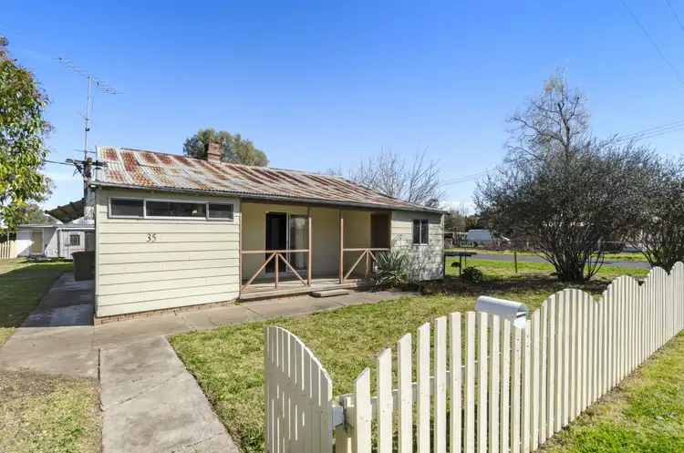 35 Young Street, Quirindi NSW 2343