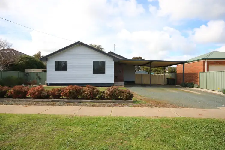 49 Victoria Street, Rochester VIC 3561