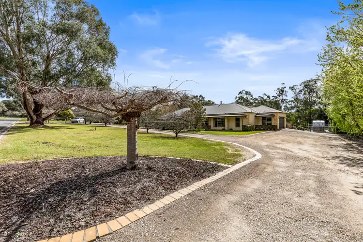 Fourth view of Homely house listing, 4 Hague Court, Drouin VIC 3818
