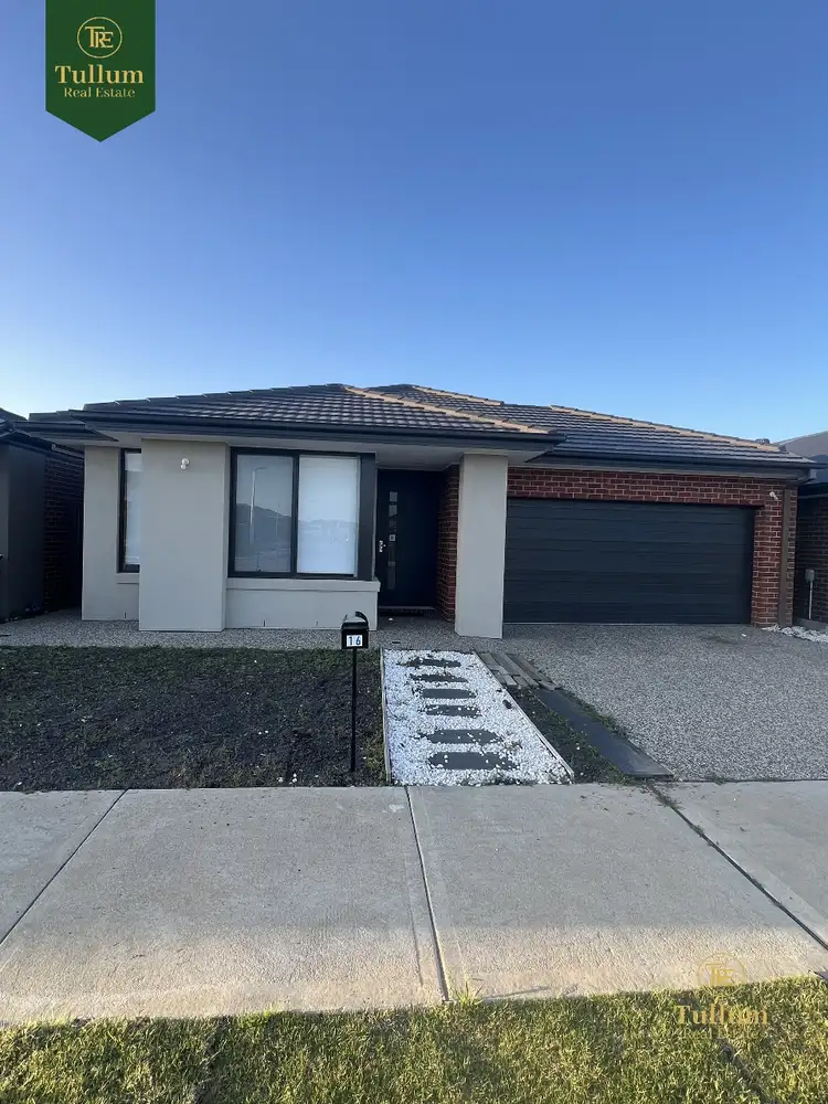 Second view of Homely house listing, 16 Frodo Circuit, Clyde VIC 3978