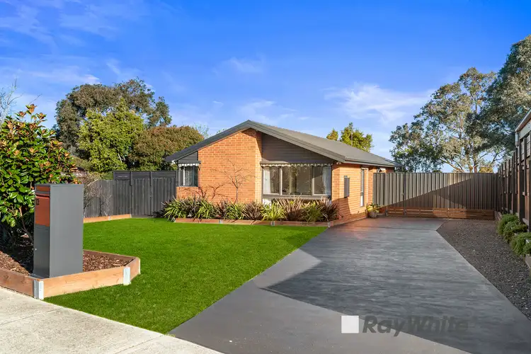 13 Bickford Place, Hallam VIC 3803