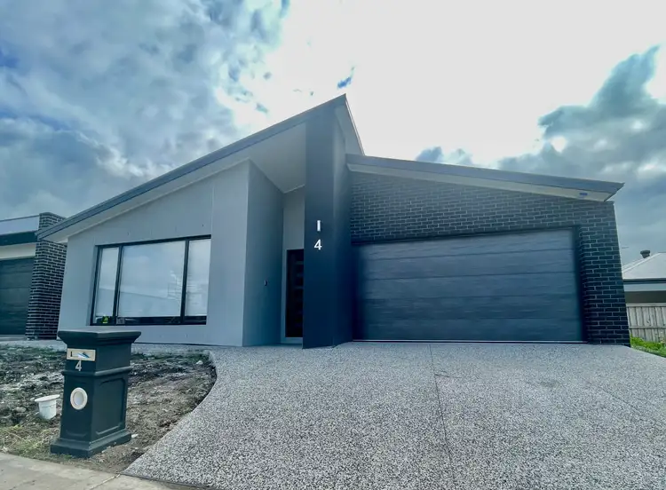 4 Kennedia Street, Sunbury VIC 3429