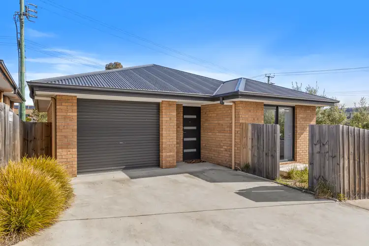 4/123 Channel Highway, Kingston TAS 7050