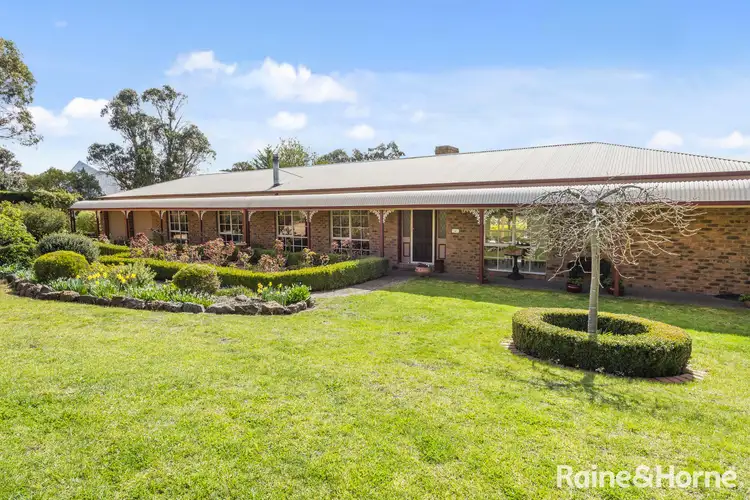 147 Panorama Drive, Gisborne VIC 3437