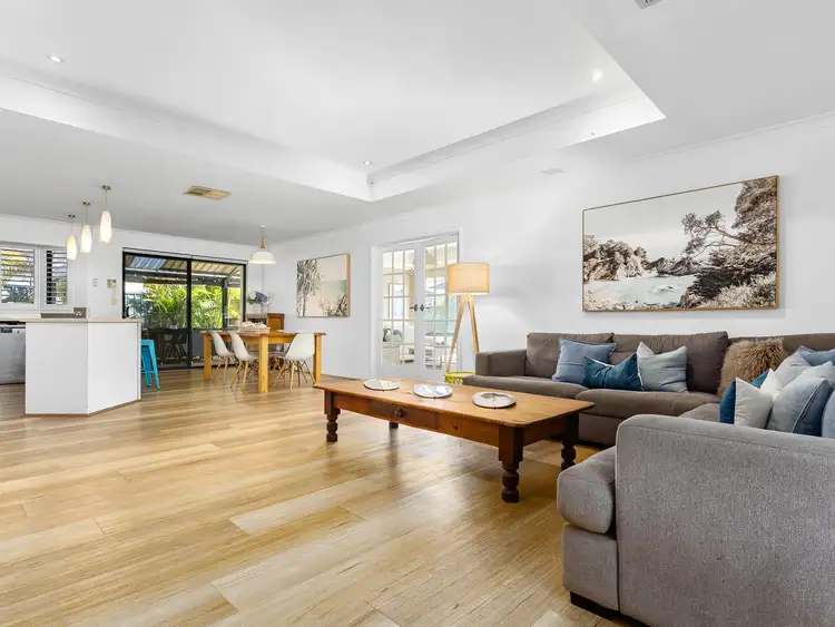 Sixth view of Homely house listing, 7 Dryandra Elbow, Atwell WA 6164