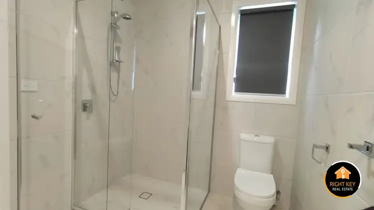 Fifth view of Homely house listing, 15 Hydepark Cres, Strathtulloh VIC 3338