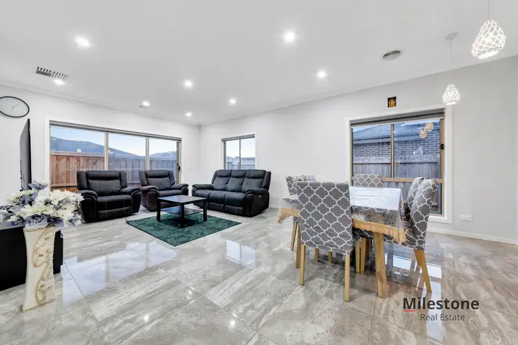 Sixth view of Homely house listing, 25 Ambersweet Drive, Tarneit VIC 3029