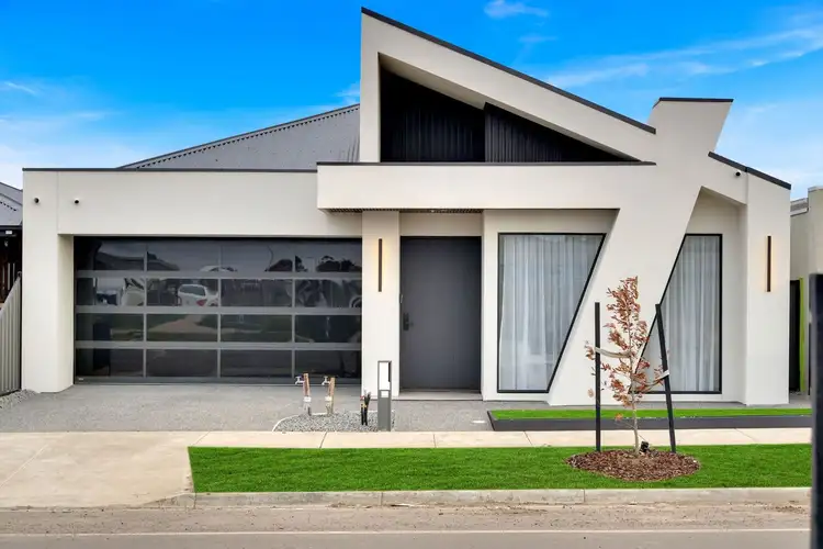 107 Daybreak Vista, Mickleham VIC 3064
