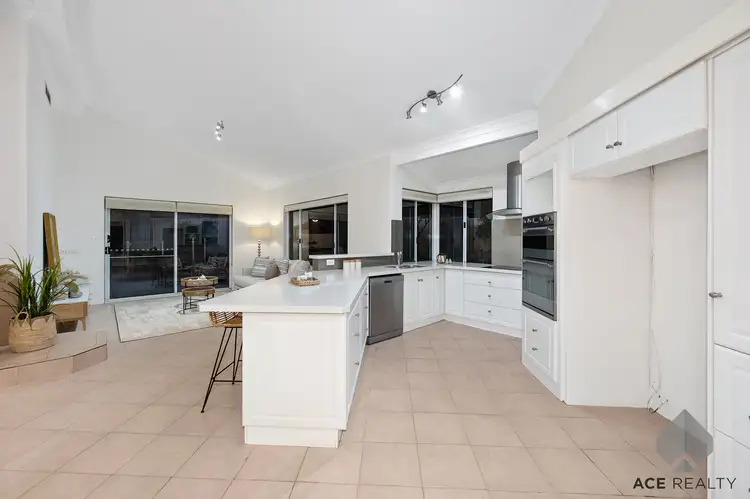 Fifth view of Homely house listing, 28 Johanson Promenade, Murdoch WA 6150