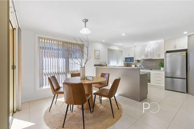 1/15 Club Drive, Shearwater TAS 7307