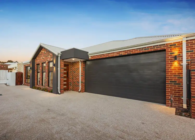 58B Caledonian Avenue