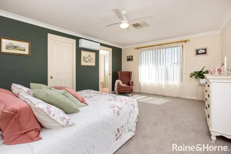 Sixth view of Homely house listing, 4 Hudson Drive, Lloyd NSW 2650