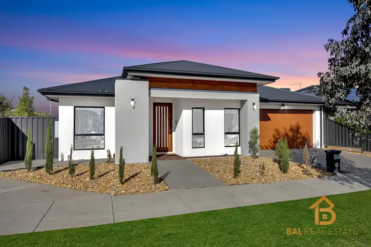 15 Milecastle Street, Tarneit VIC 3029
