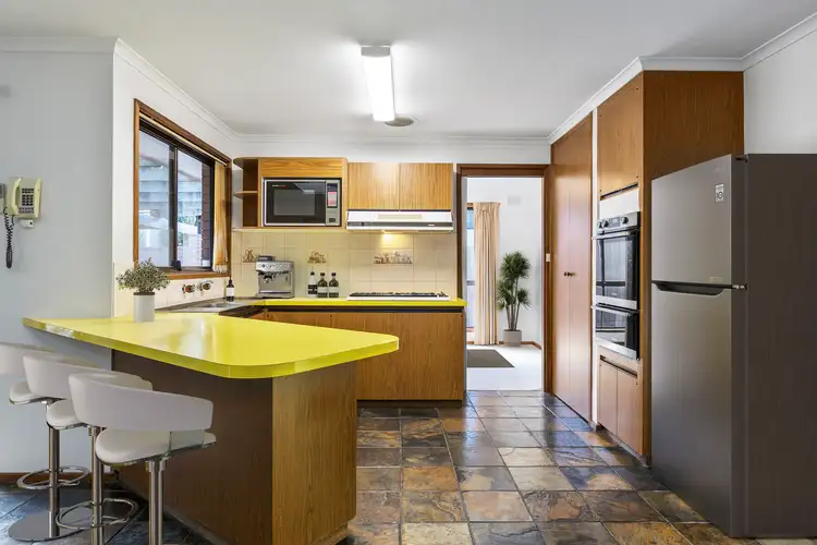 Fourth view of Homely house listing, 4 Kinnordy Court, Hamlyn Heights VIC 3215