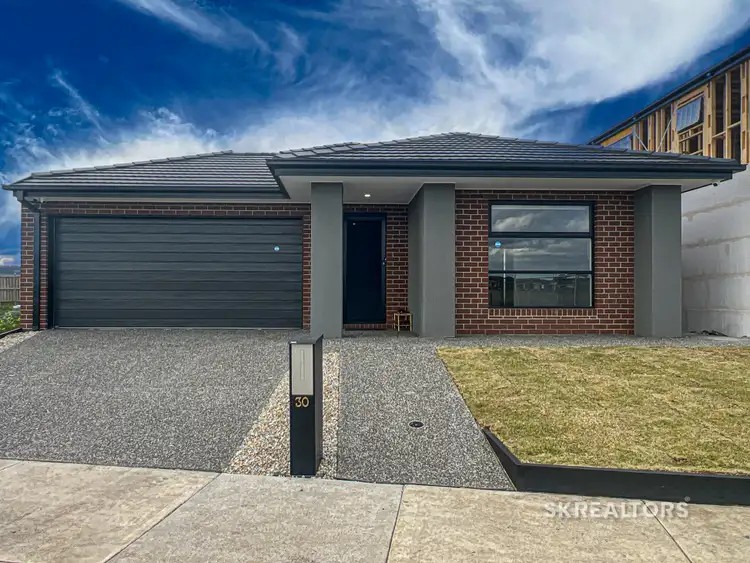 30 GOLDEN PARKWAY, Donnybrook VIC 3064