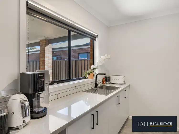 Fourth view of Homely house listing, 30 Sarakos Circuit, Wangaratta VIC 3677
