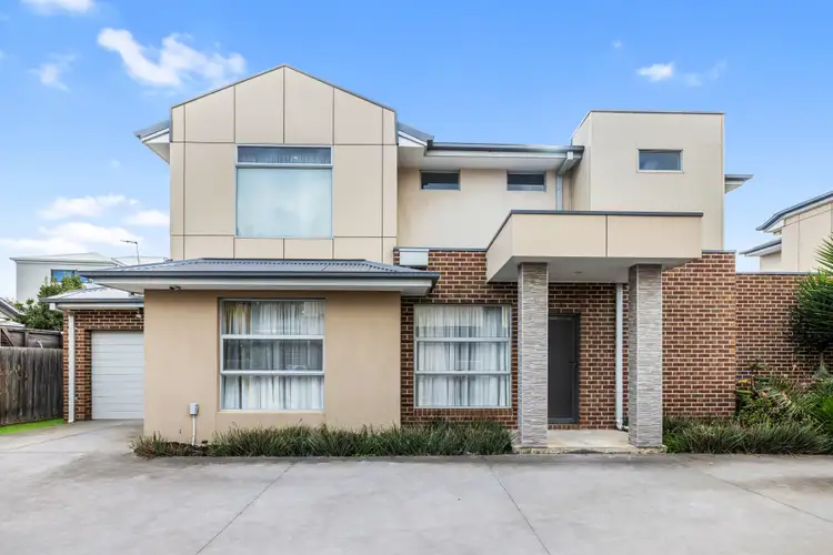 Main view of Homely townhouse listing, 2/9 Coleman Court, Maidstone VIC 3012