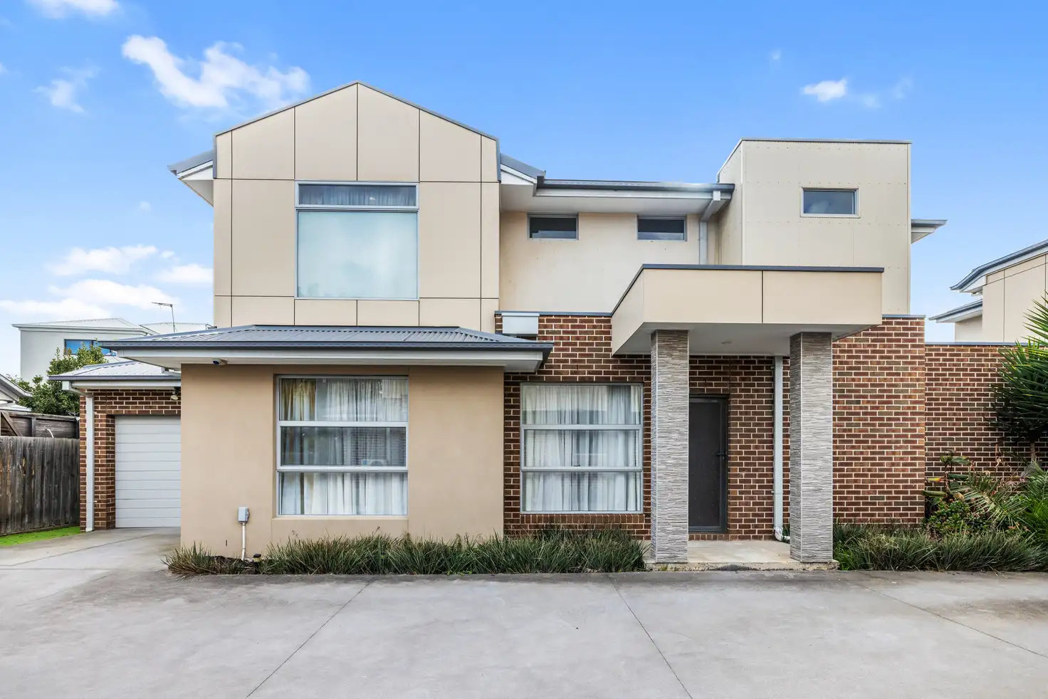 Main view of Homely townhouse listing, 2/9 Coleman Court, Maidstone VIC 3012