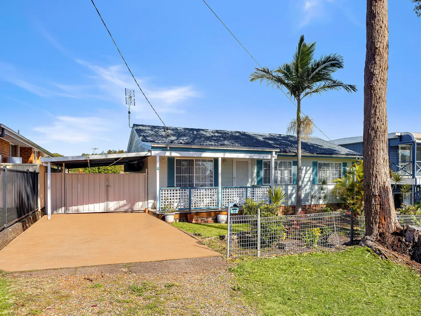 Main view of Homely house listing, 14 Cams Boulevard, Summerland Point NSW 2259