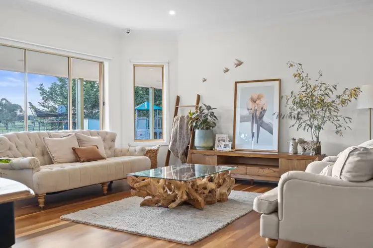 Sixth view of Homely house listing, 35 The Ridge, Oaklands Junction VIC 3063