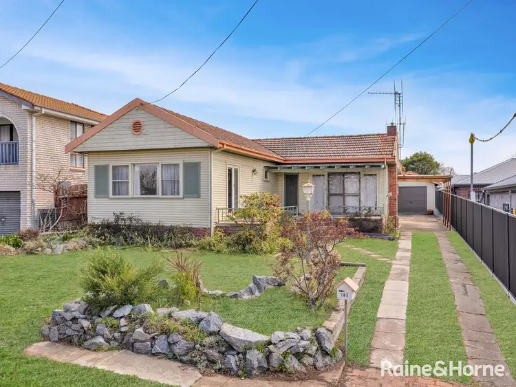 183 Seymour Street, Bathurst NSW 2795