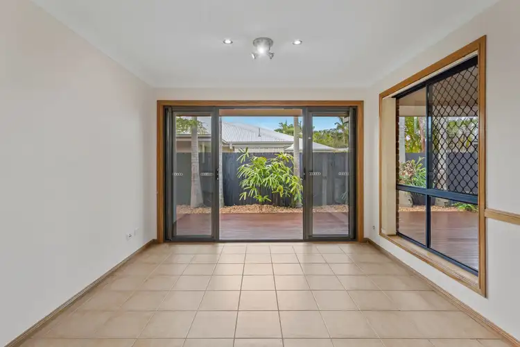 Sixth view of Homely house listing, 4 Windsong Circuit, Cleveland QLD 4163