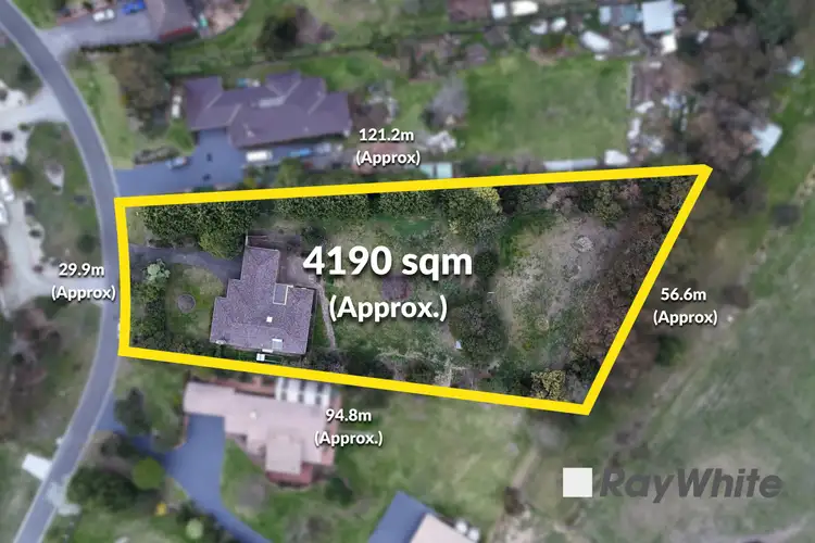 17-18 Malanie Close, Narre Warren North VIC 3804