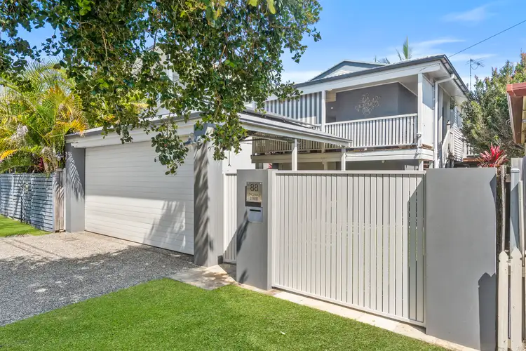 88 Thomas Street, Birkdale QLD 4159