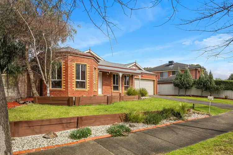 15 Creekwood Drive, Craigieburn VIC 3064