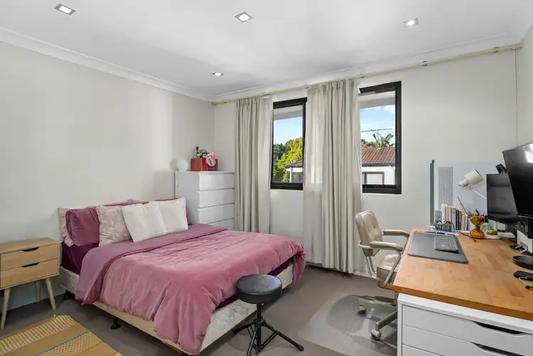 Fifth view of Homely unit listing, 3/10 Vincent Street, Indooroopilly QLD 4068