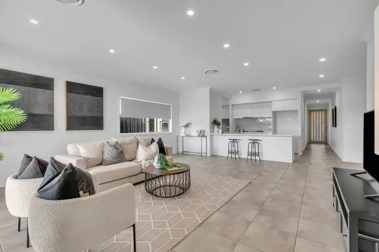 Main view of Homely house listing, 10 Alabaster Street, Collingwood Park QLD 4301