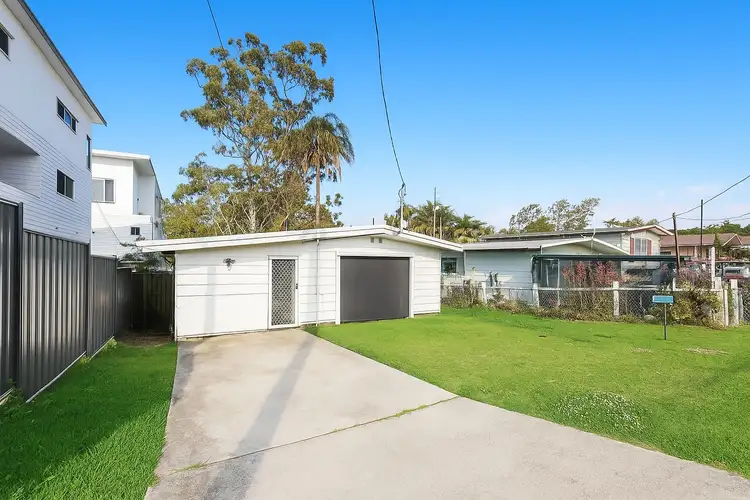 12 Railway Parade, Nerang QLD 4211